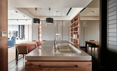 廣島橡木--張彥鋒設計師