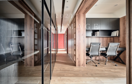 廣島橡木--張彥鋒設計師