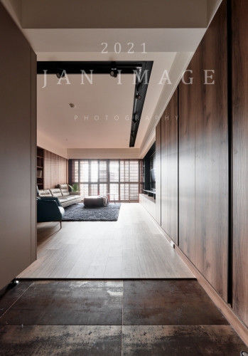 廣島橡木--張彥鋒設計師