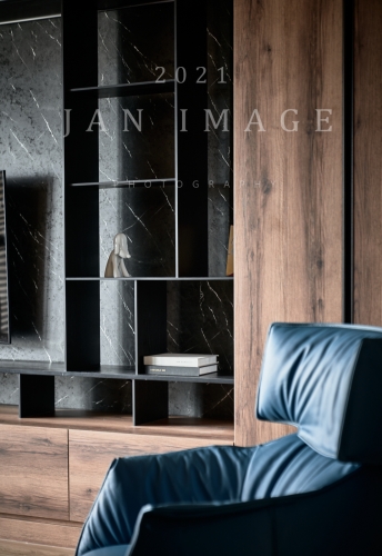 廣島橡木--張彥鋒設計師