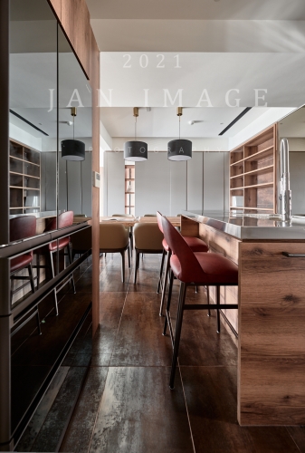 廣島橡木--張彥鋒設計師