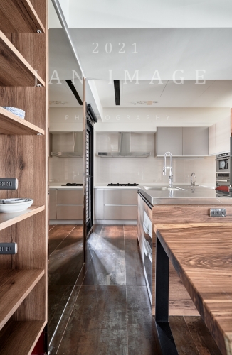 廣島橡木--張彥鋒設計師